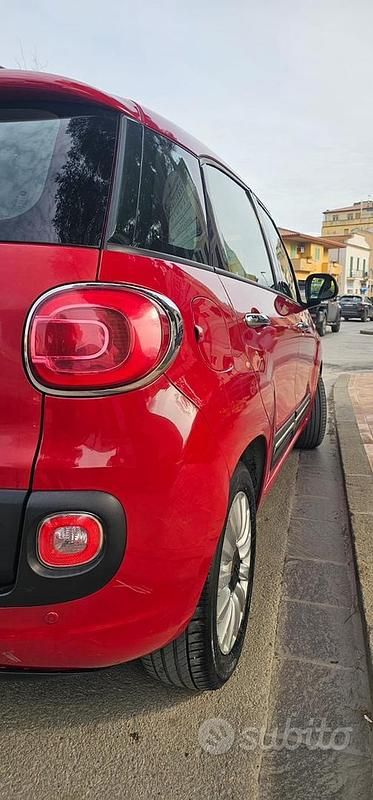 Usata Fiat 500L 120 CV (88 kW) 2012 Rosso Monovolume