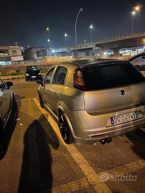 Usata Fiat Grande Punto 90 CV (66 kW) 2006 Utilitaria