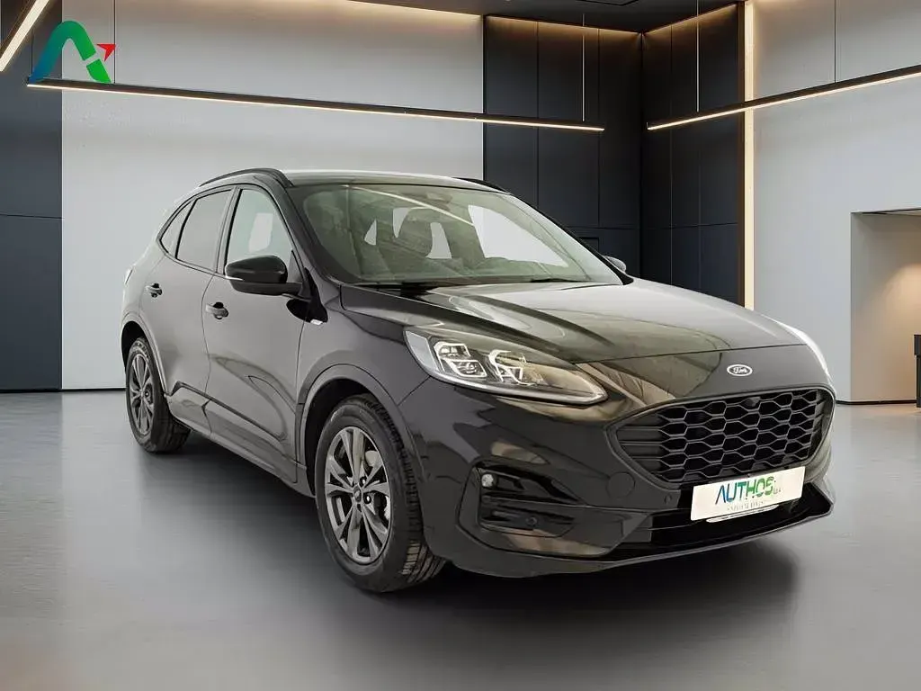 Usata Ford Kuga ST-Line X 120 CV (88 kW) 2022 Nero SUV