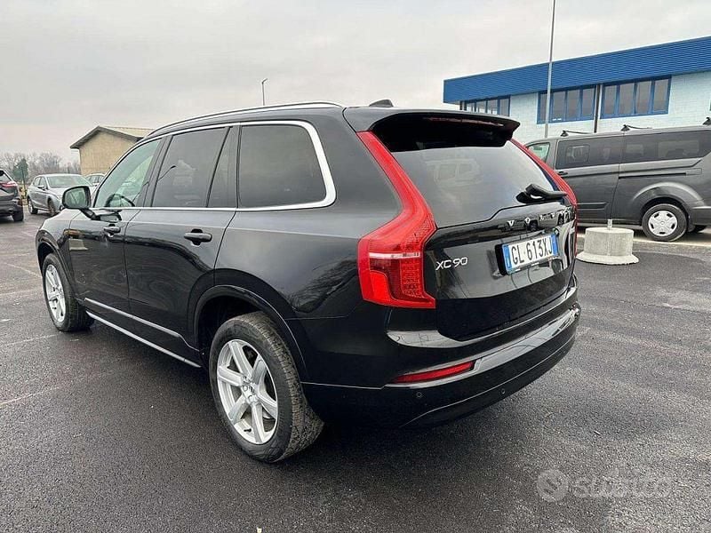 Usata Volvo XC90 Core 235 CV (172 kW) 2022 Nero SUV