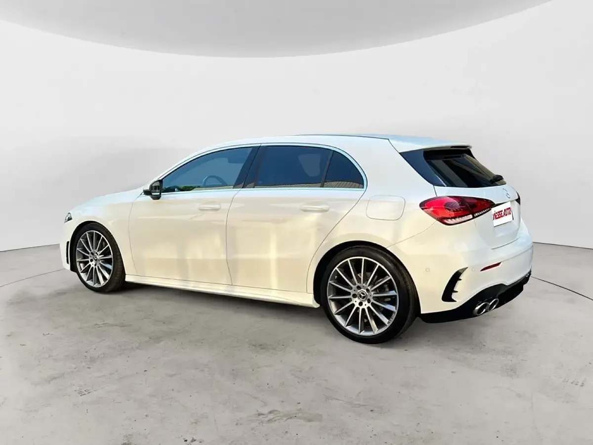 Usata Mercedes A250 Premium 224 CV (164 kW) 2021 Bianco Utilitaria