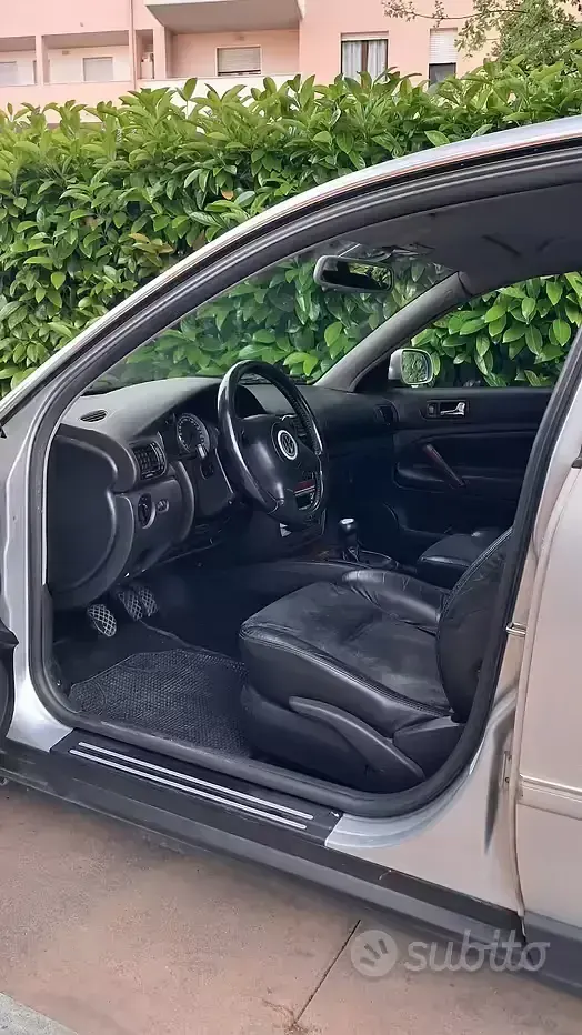 Usata VW Passat 130 CV (95 kW) 2001 Berlina