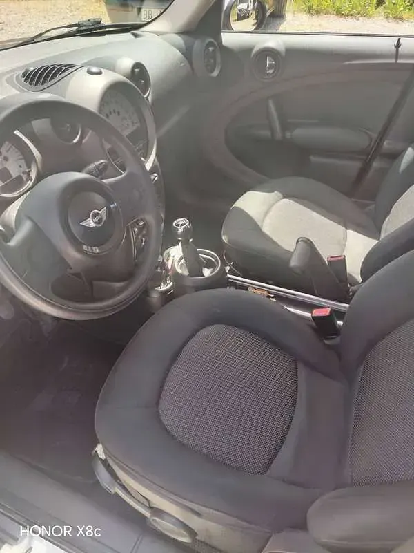 Usata Mini Cooper D Countryman 111 CV (81 kW) 2012 Marrone SUV