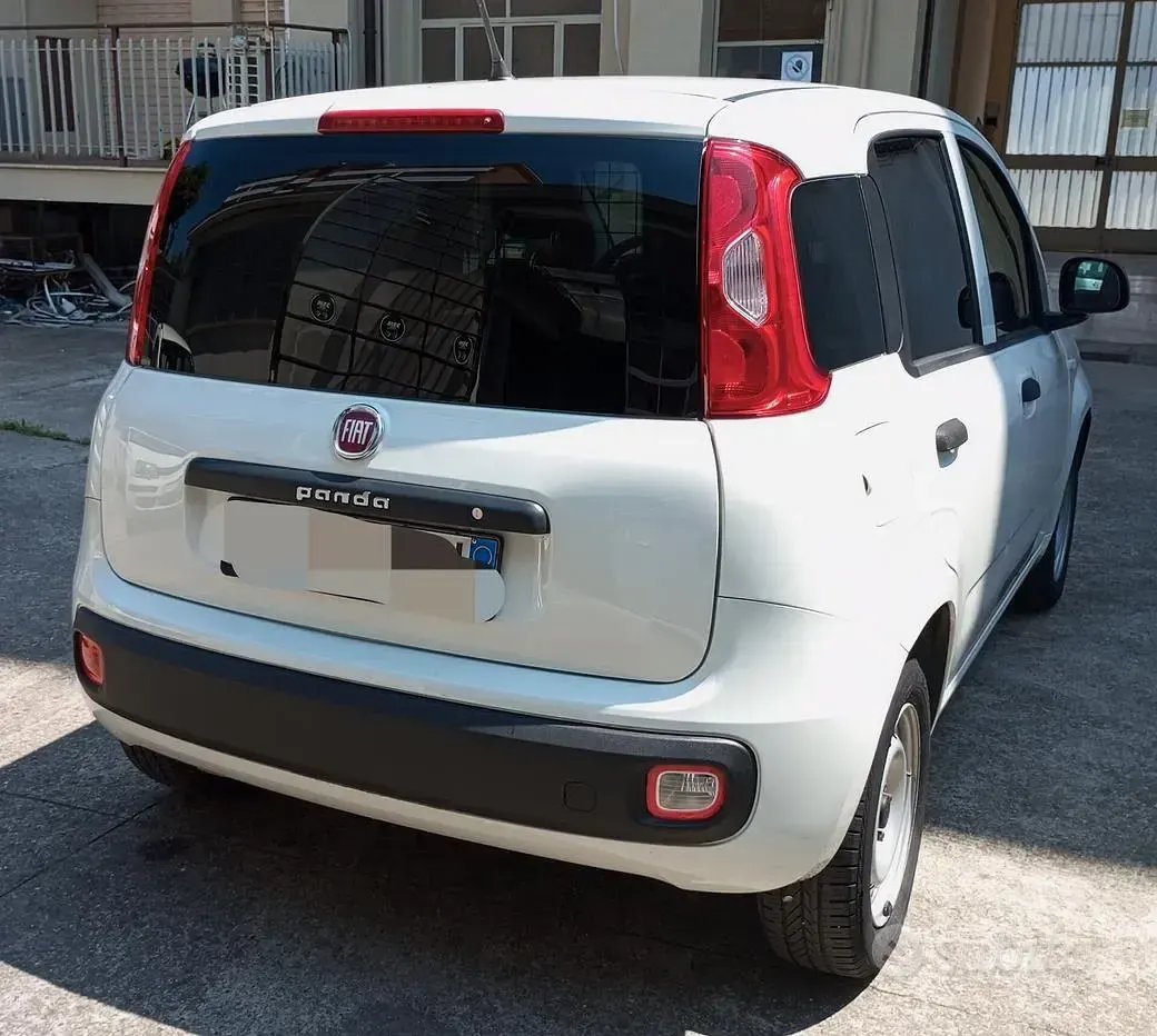 Usata Fiat Panda Pop 69 CV (50 kW) 2018 Bianco Utilitaria