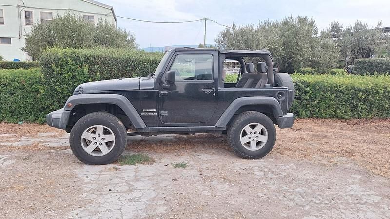 Usata Jeep Wrangler 177 CV (130 kW) 2009 Nero SUV