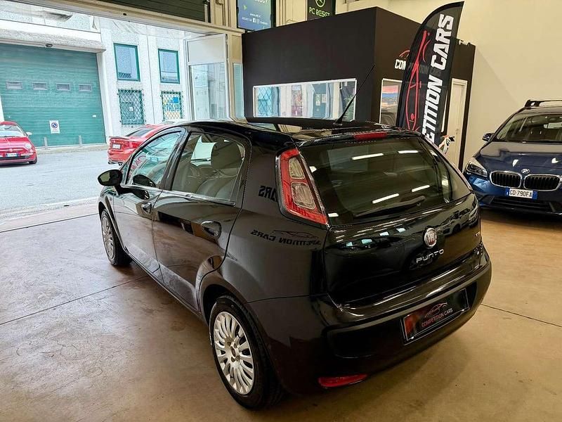 Usata Fiat Punto Active 60 CV (44 kW) 2011 Nero Berlina