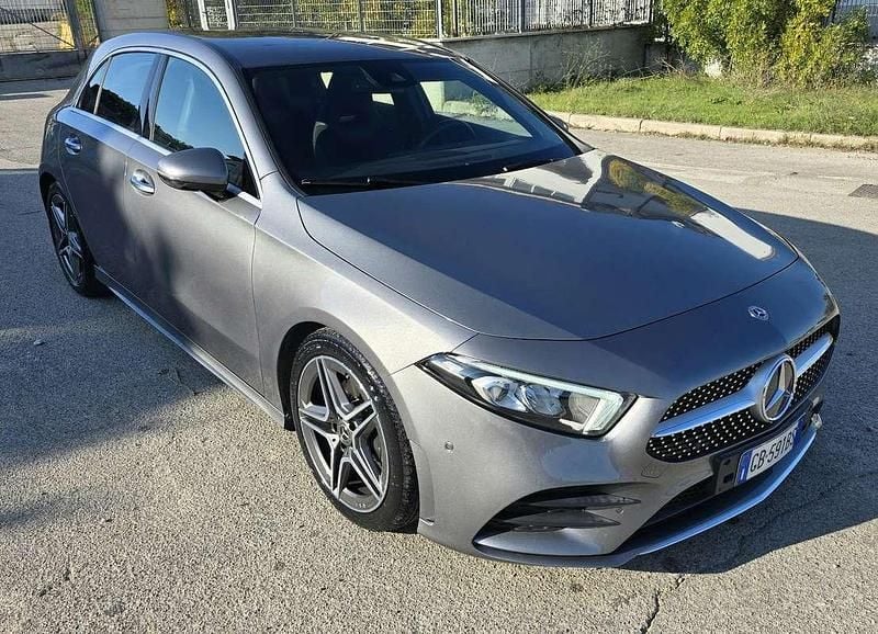 Usata Mercedes A180 Premium 116 CV (85 kW) 2020 Berlina