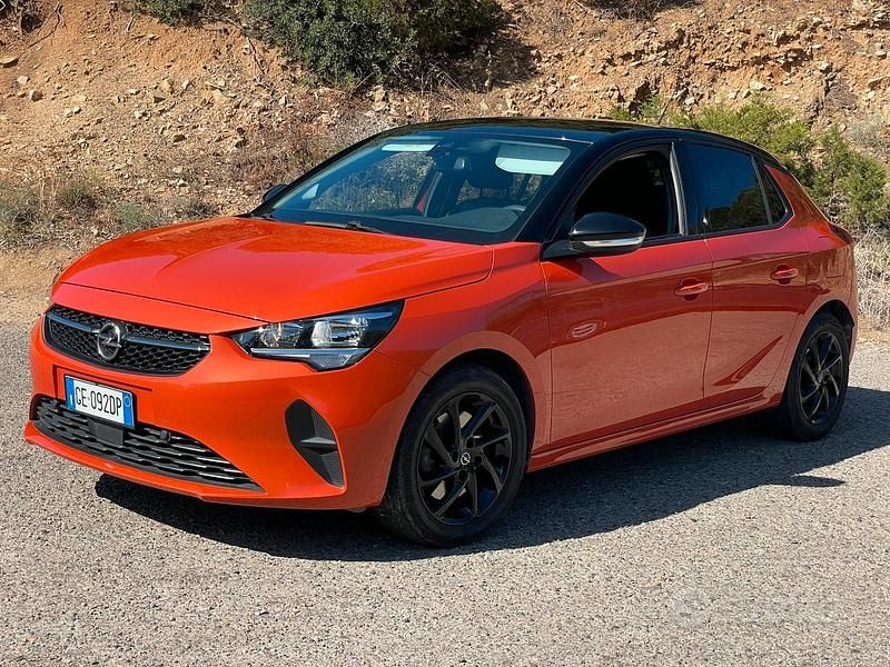 Usata Opel Corsa-e 100 kW (136 CV) 2021 Utilitaria