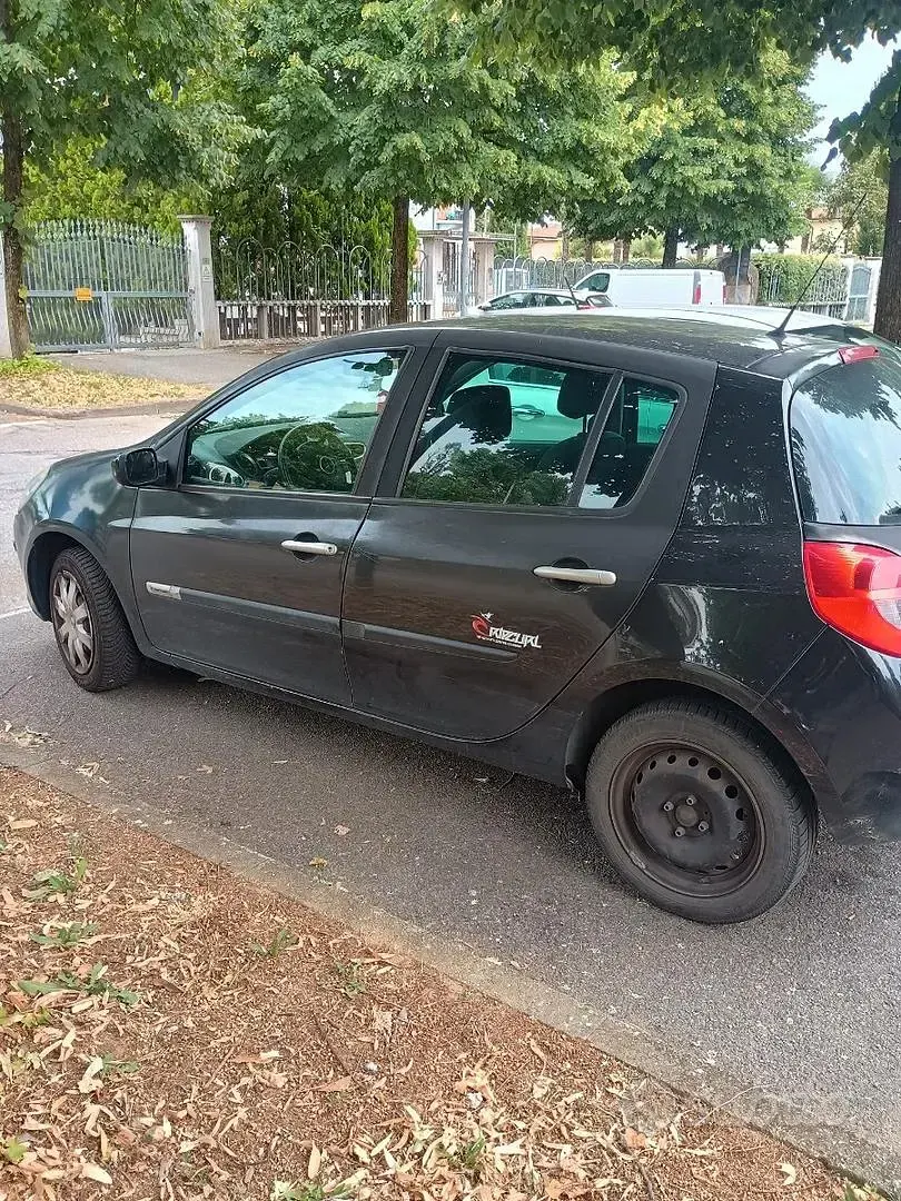 Usata Renault Clio 58 CV (42 kW) 2008 Nero Berlina