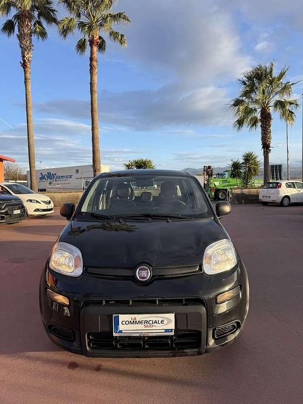 Usata Fiat Panda S 69 CV (50 kW) 2024 Nero Utilitaria