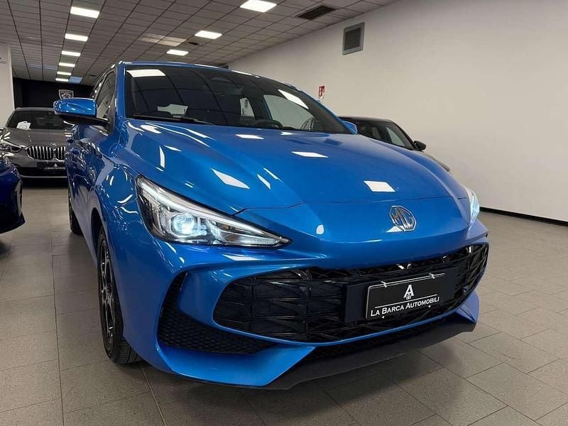 Usata MG MG3 Comfort 106 CV (77 kW) 2025 Blu/azzurro Utilitaria