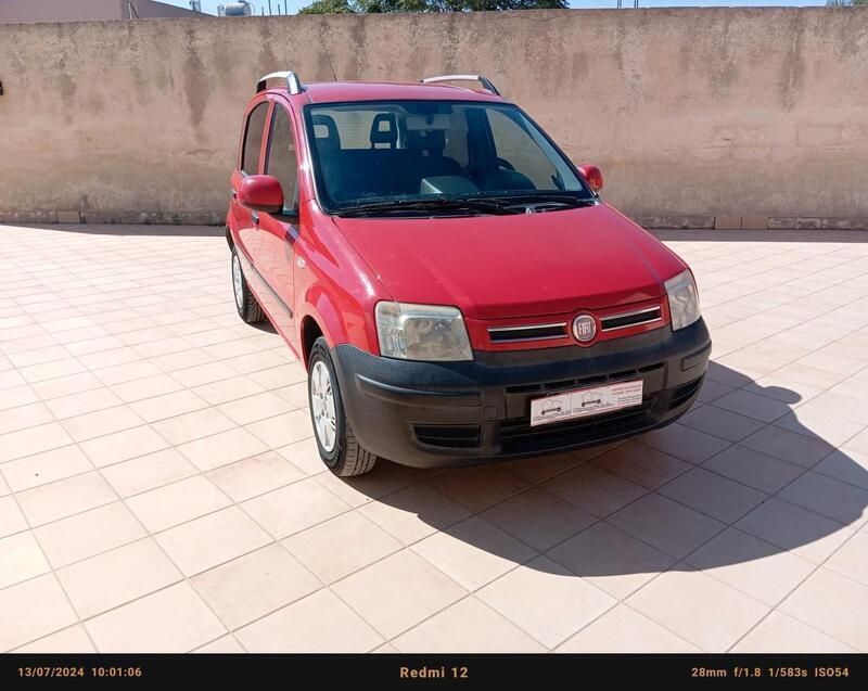 Usata Fiat Panda Dynamic 75 CV (55 kW) 2011 Rosso Utilitaria
