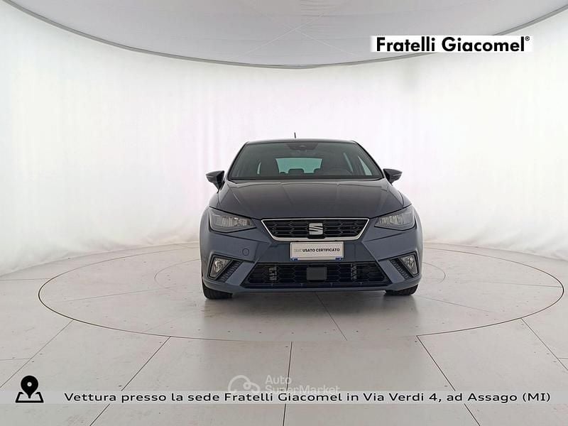 Käytetty Seat Ibiza FR 95 HP (69 kW) 2025 Harmaa Sedan