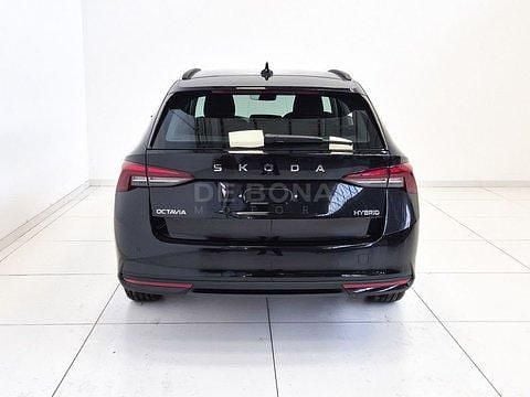 Nuova Skoda Octavia Selection 150 CV (110 kW) 2026 Nero Station wagon