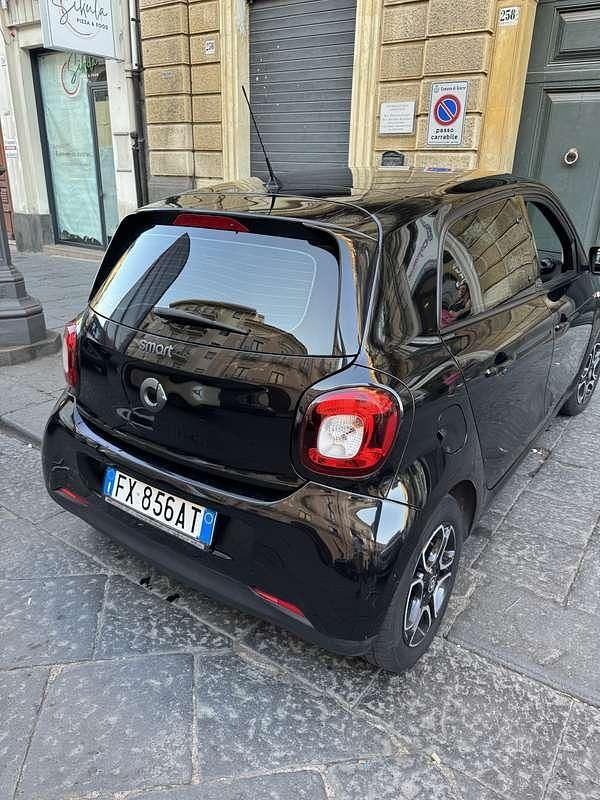 Usata Smart ForFour Prime 90 CV (66 kW) 2019 Utilitaria