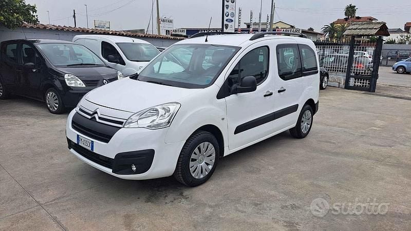 Usata Citroën Berlingo 99 CV (72 kW) 2017 Bianco Monovolume