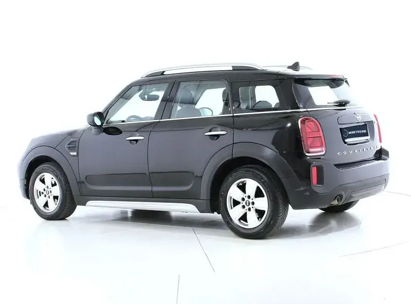 Usata Mini Countryman Business 116 CV (85 kW) 2021 Nero SUV