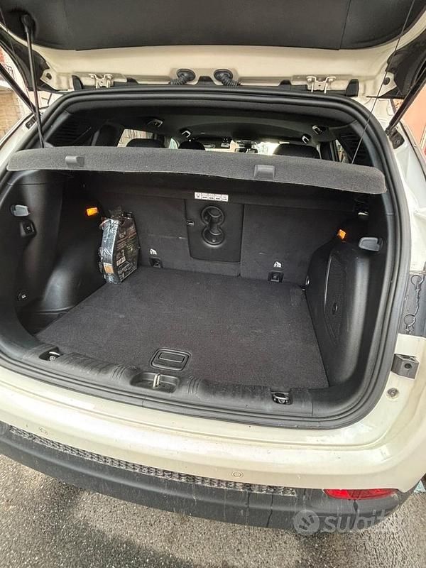 Usata Jeep Compass 120 CV (88 kW) 2020 Bianco SUV