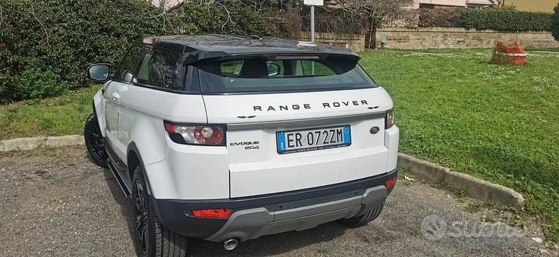 Usata Land Rover Range Rover evoque 150 CV (110 kW) 2013 Bianco SUV