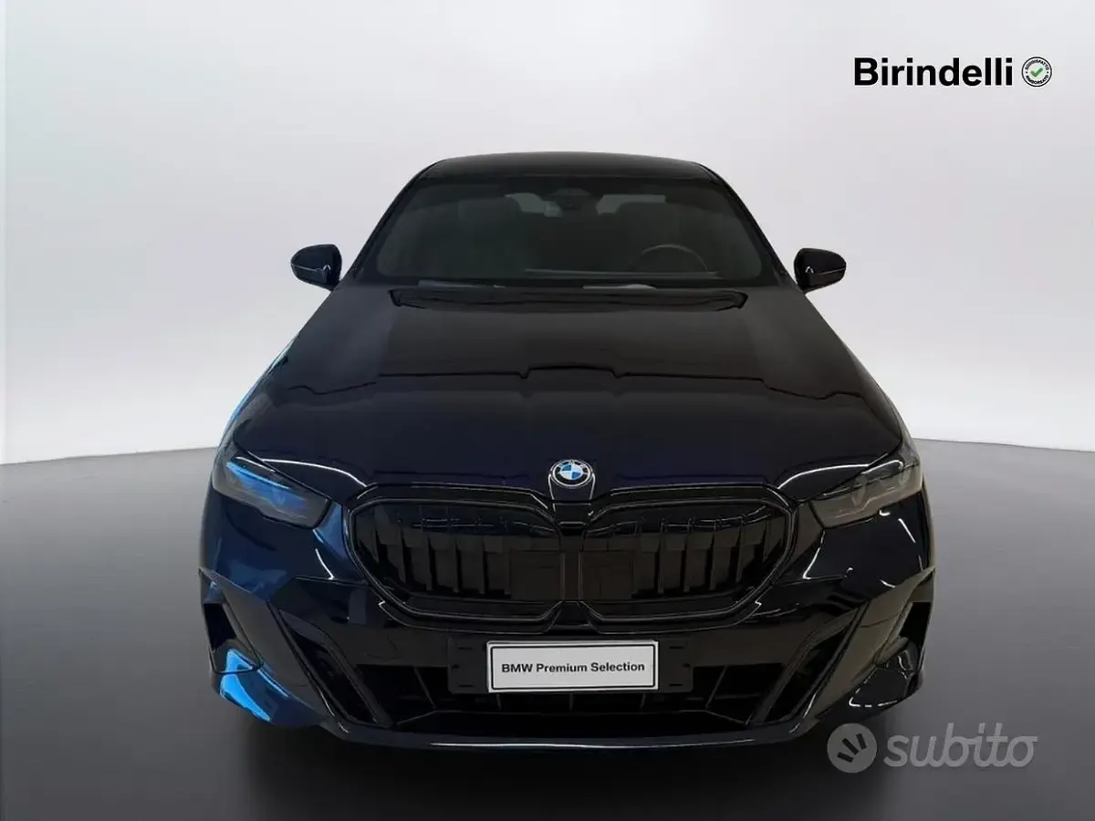 Usata BMW 520 M Sport 197 CV (144 kW) 2025 Nero Berlina