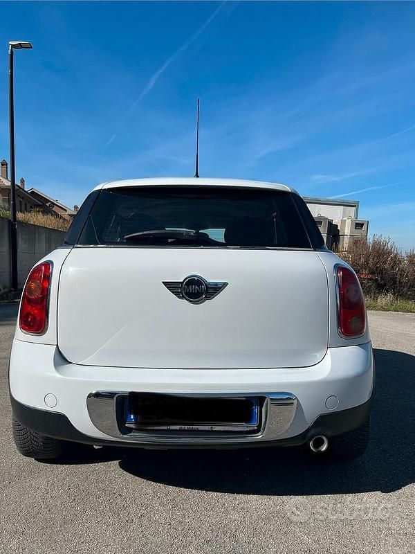 Usata Mini Countryman 2010 Bianco SUV