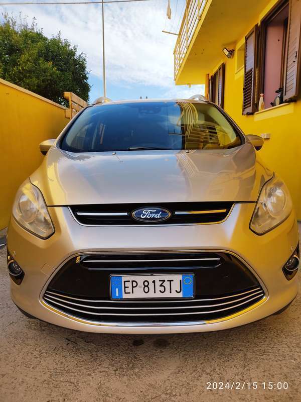 Usato 2013 Ford Grand C-Max 2.0 Diesel 163 CV (10.000 €)