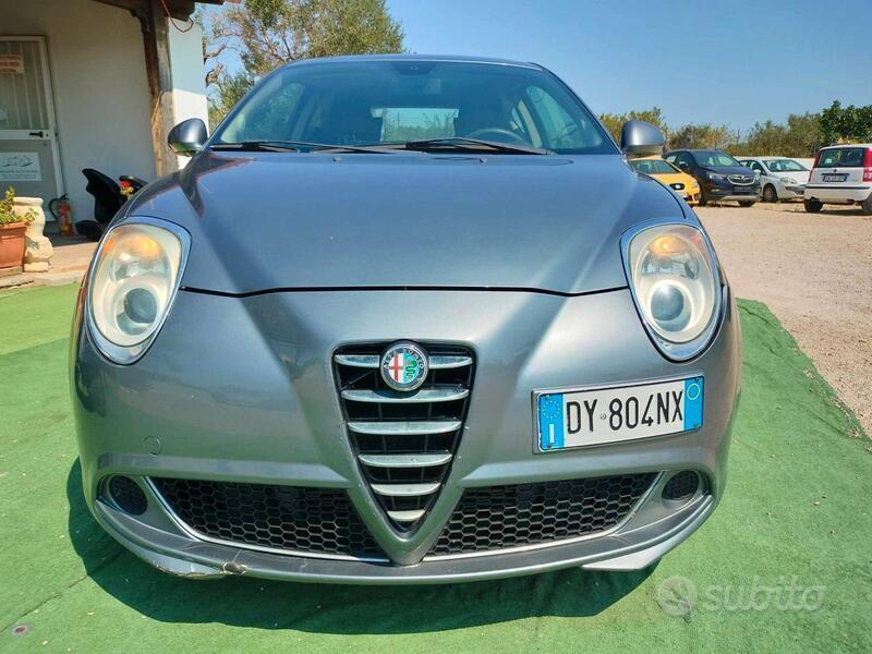 Usato 2009 Alfa Romeo MiTo 1.2 Diesel 90 CV (4.900 €)