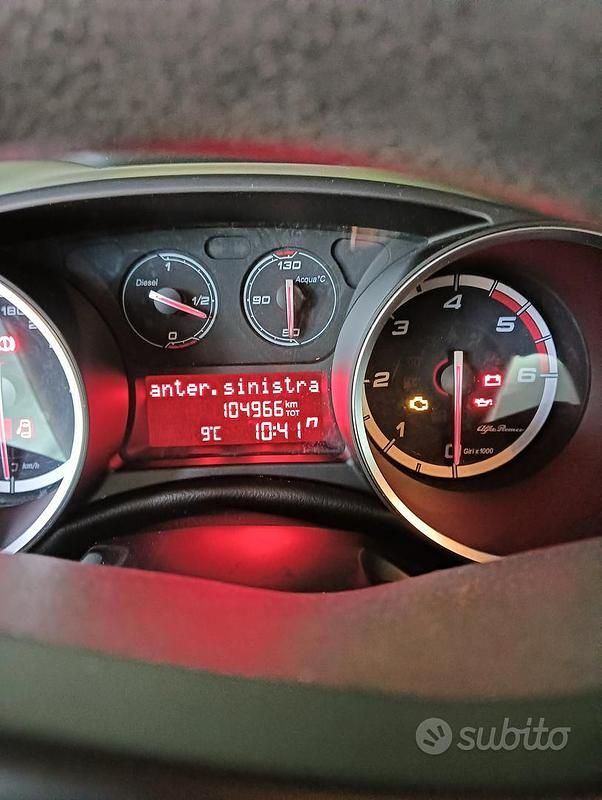 Usata Alfa Romeo Giulietta 130 CV (95 kW) 2015 Utilitaria
