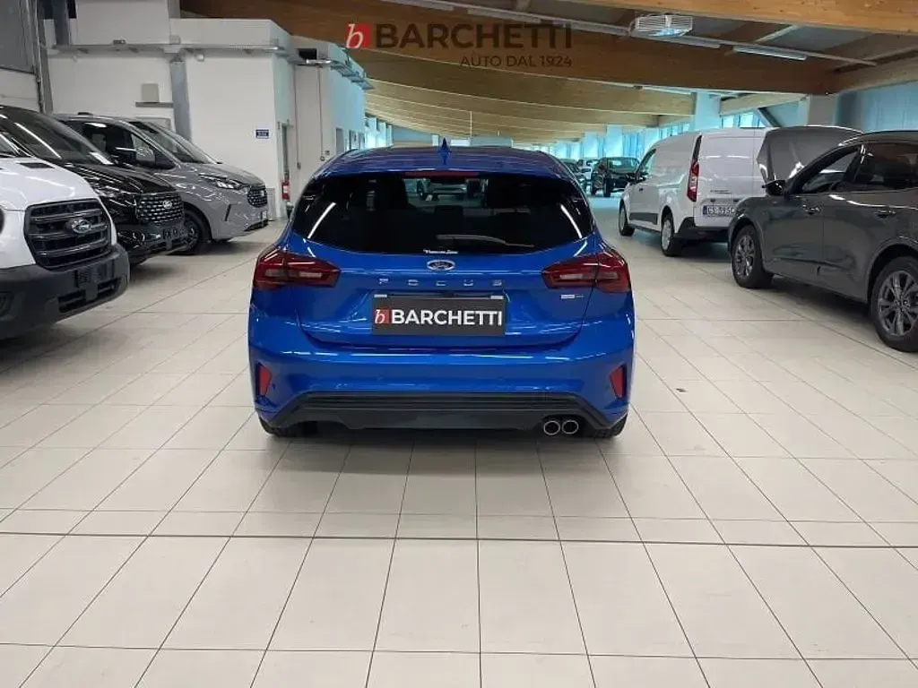Käytetty Ford Focus ST 125 HP (91 kW) 2023 Sininen Viistoperä