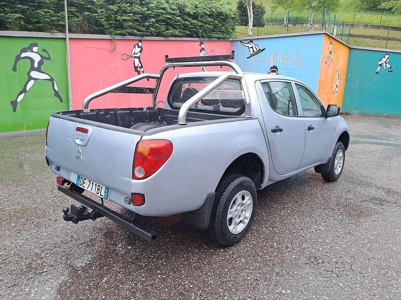 Usata Mitsubishi L200 Intense 136 CV (100 kW) 2007 Pick-up