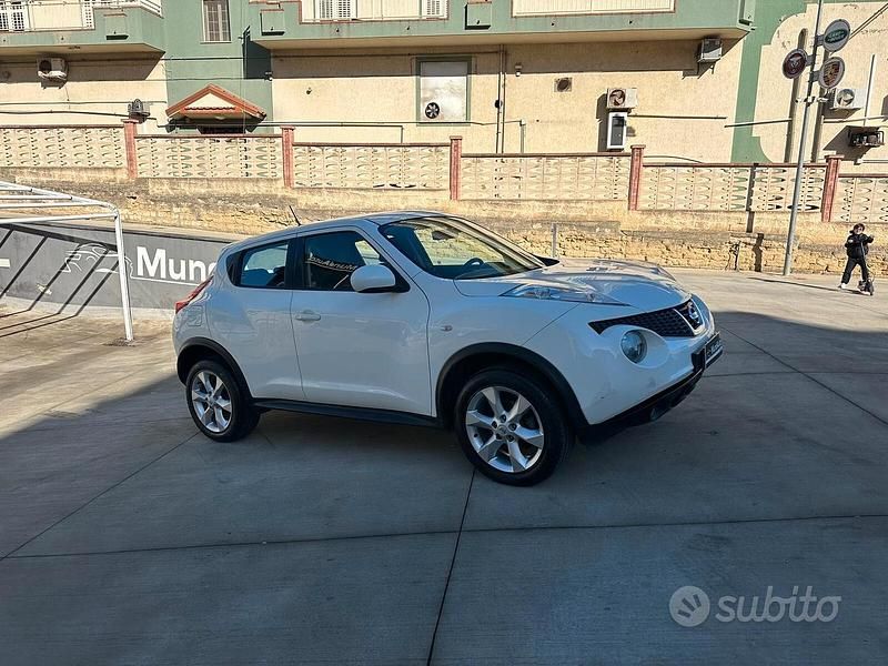Usata Nissan Juke Acenta 110 CV (80 kW) 2012 Bianco SUV