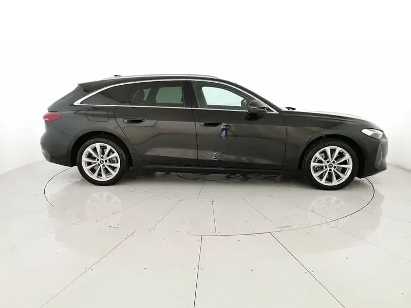 Usata Audi A5 Advanced Plus 204 CV (150 kW) 2025 Nero Station wagon