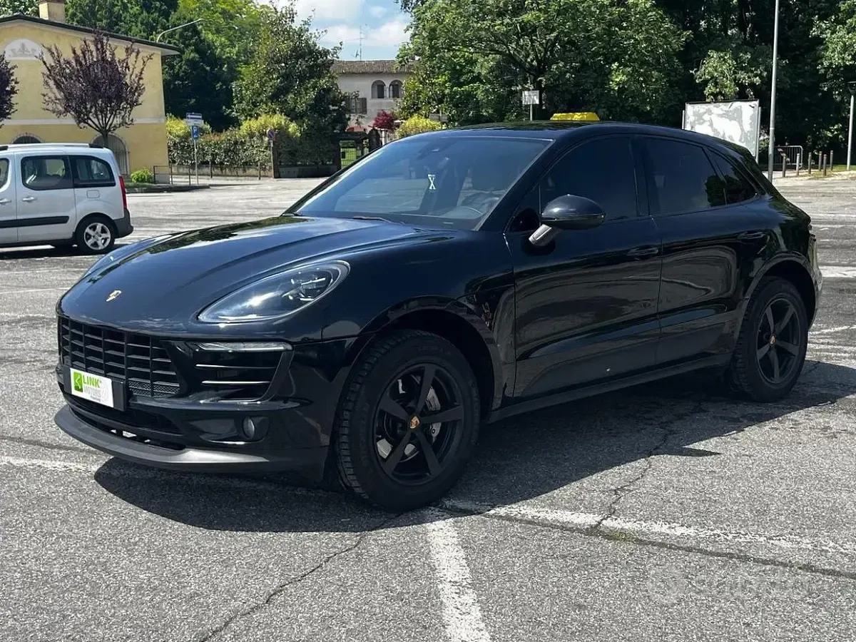 Usata Porsche Macan S 250 CV (183 kW) 2017 Nero SUV