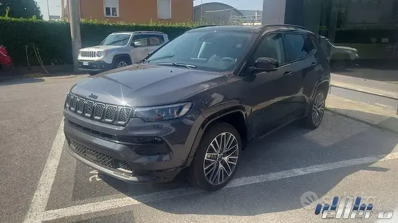 Nuova Jeep Compass Summit 2025 Grigio SUV