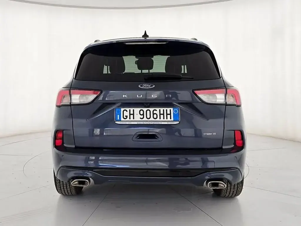 Usata Ford Kuga ST-Line 190 CV (139 kW) 2021 Blue metallic (metalliclackierung) SUV