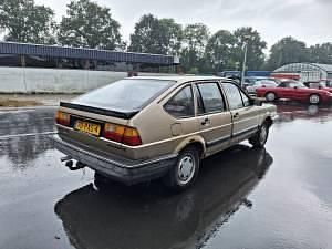 Usata VW Passat 69 CV (50 kW) 1986 Beige Berlina