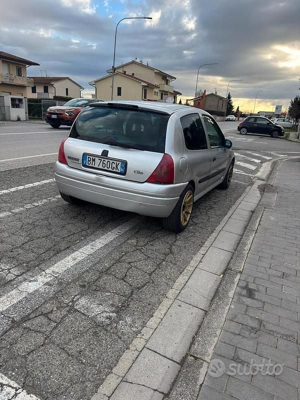 Usata Renault Clio II R.S. 2001 Grigio