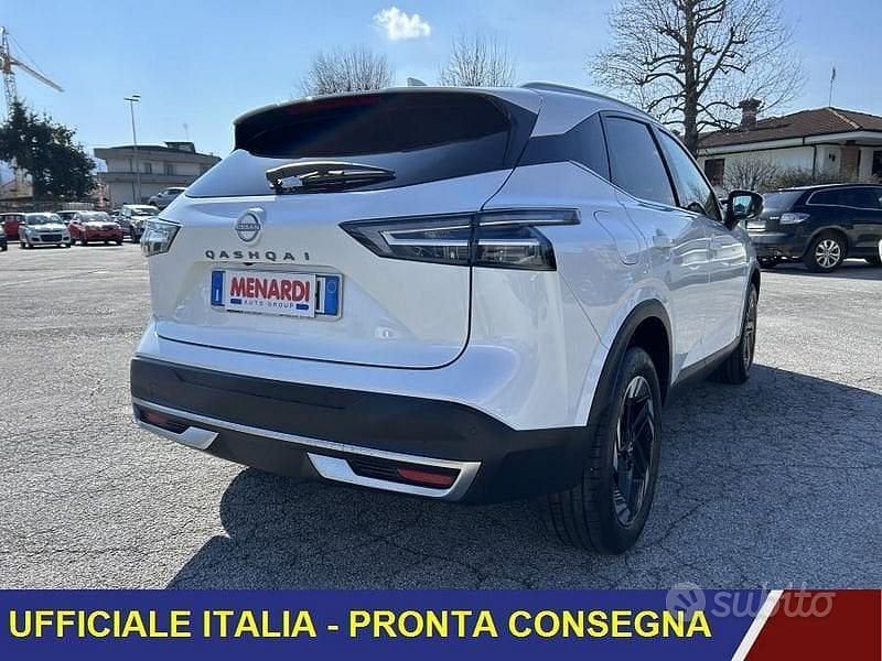 Usata Nissan Qashqai N-Connecta 158 CV (116 kW) 2025 Bianco SUV