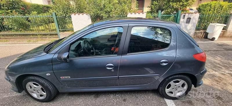 Usata Peugeot 206 75 CV (55 kW) 2006 Berlina
