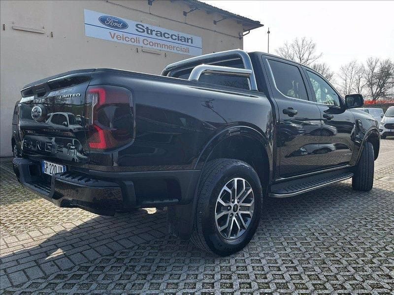 Usata Ford Ranger Limited 205 CV (150 kW) 2023 Nero metallizzato Pick-up