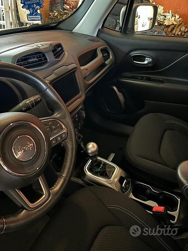 Usata Jeep Renegade Limited 120 CV (88 kW) 2019 Bianco SUV