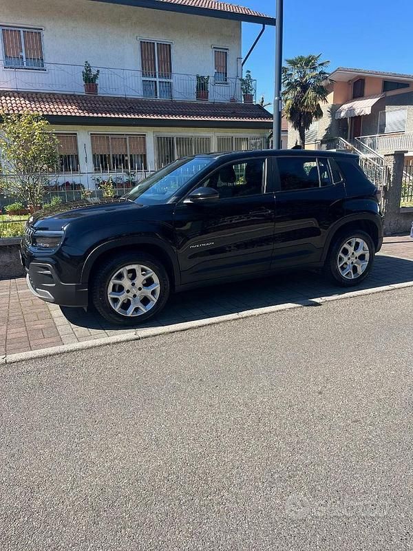 Usata Jeep Avenger 100 CV (73 kW) 2023 Nero SUV