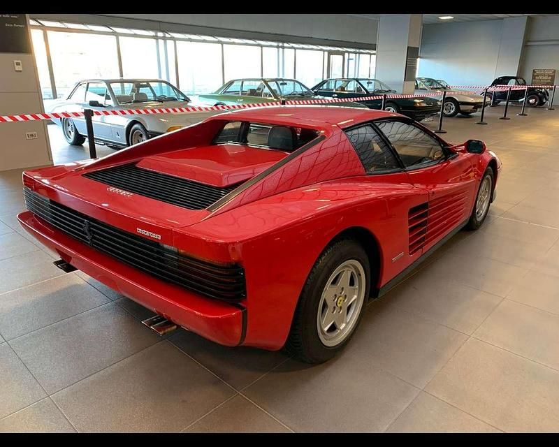 Usata Ferrari Testarossa 390 CV (286 kW) 1988 Rosso ferrari Coupé