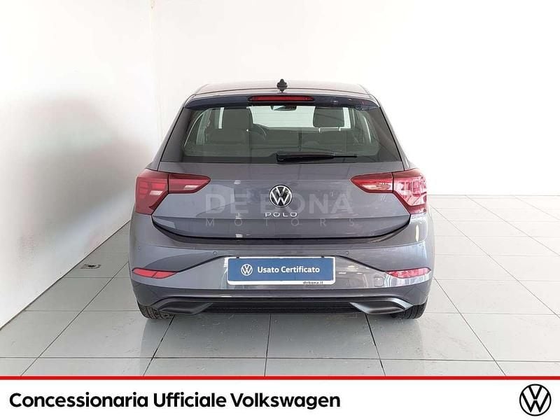 Usata VW Polo Life 95 CV (69 kW) 2023 Grigio Utilitaria