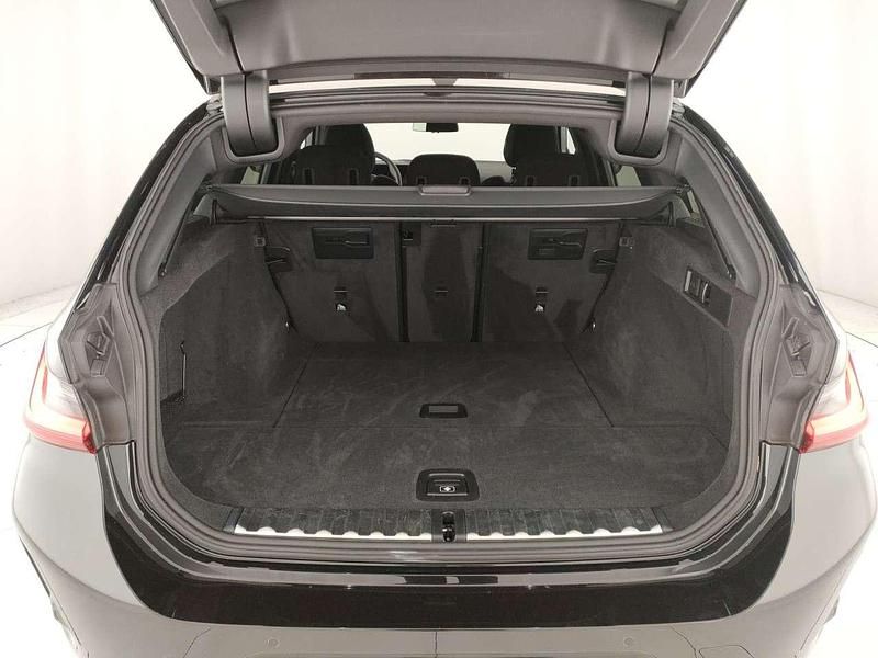 Usata BMW 320 M Sport 190 CV (139 kW) 2025 Nero Station wagon