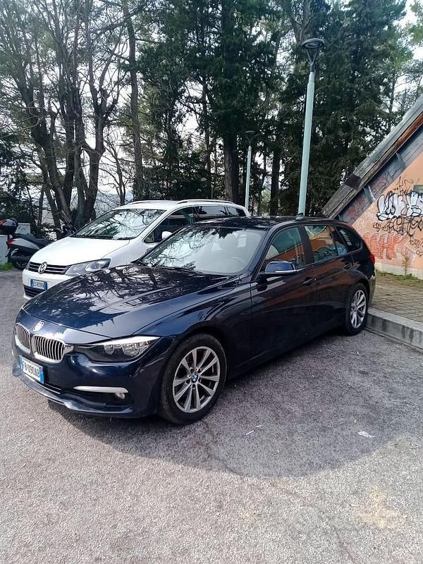 Usata BMW 320 163 CV (119 kW) 2015 Blu Station wagon