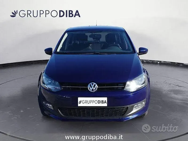 Usata VW Polo Trendline 75 CV (55 kW) 2014 Blu Berlina