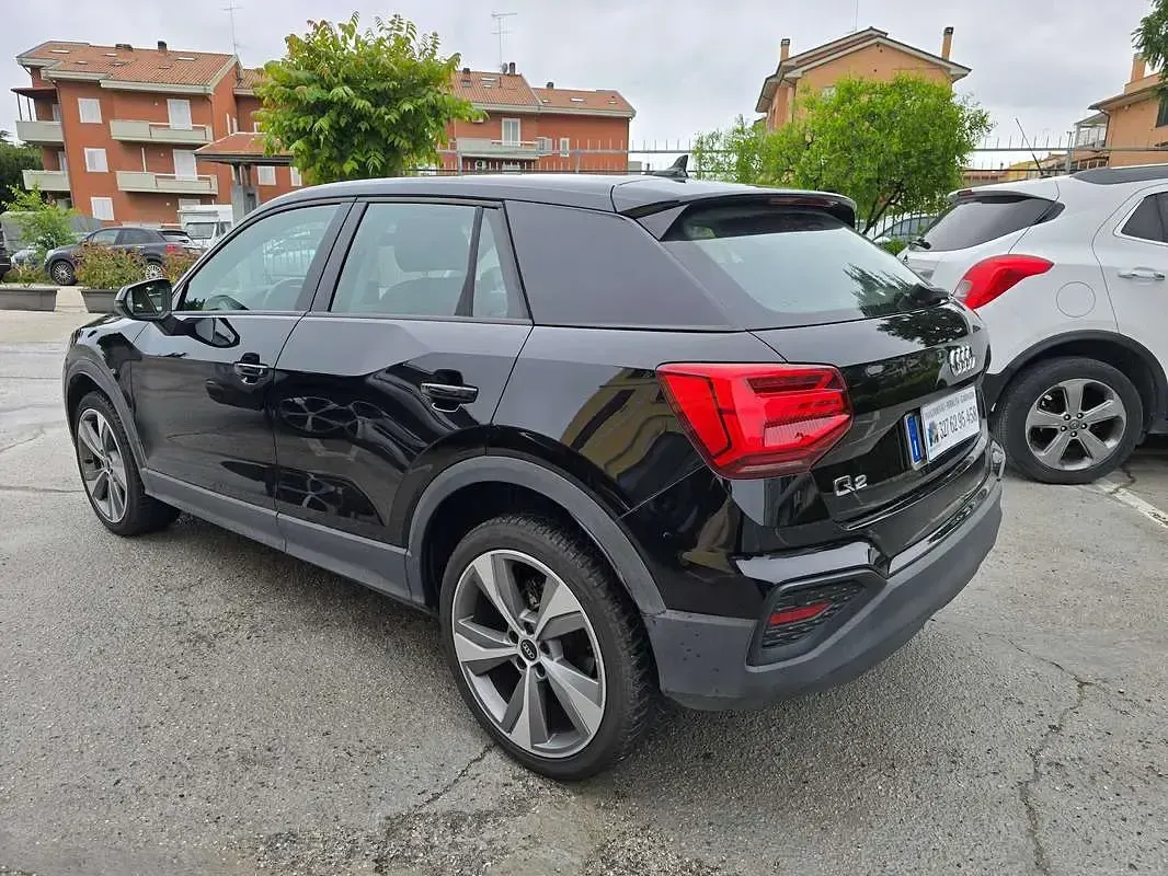 Usata Audi Q2 Advanced 116 CV (85 kW) 2023 Nero SUV