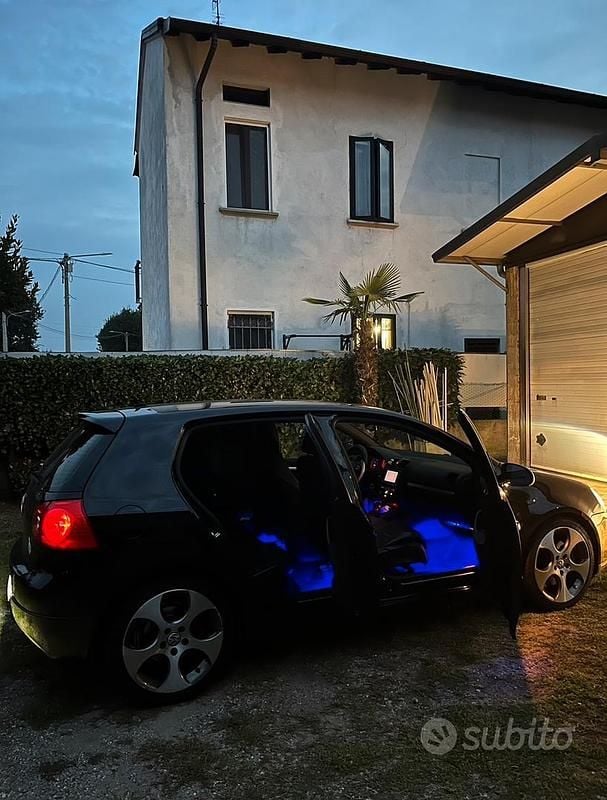 Usata VW Golf V GTI 200 CV (147 kW) 2007 Nero Berlina