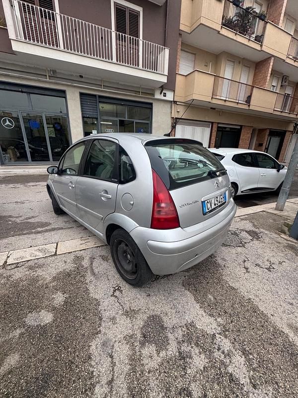 Usata Citroën C3 Exclusive 70 CV (51 kW) 2005 Grigio Berlina